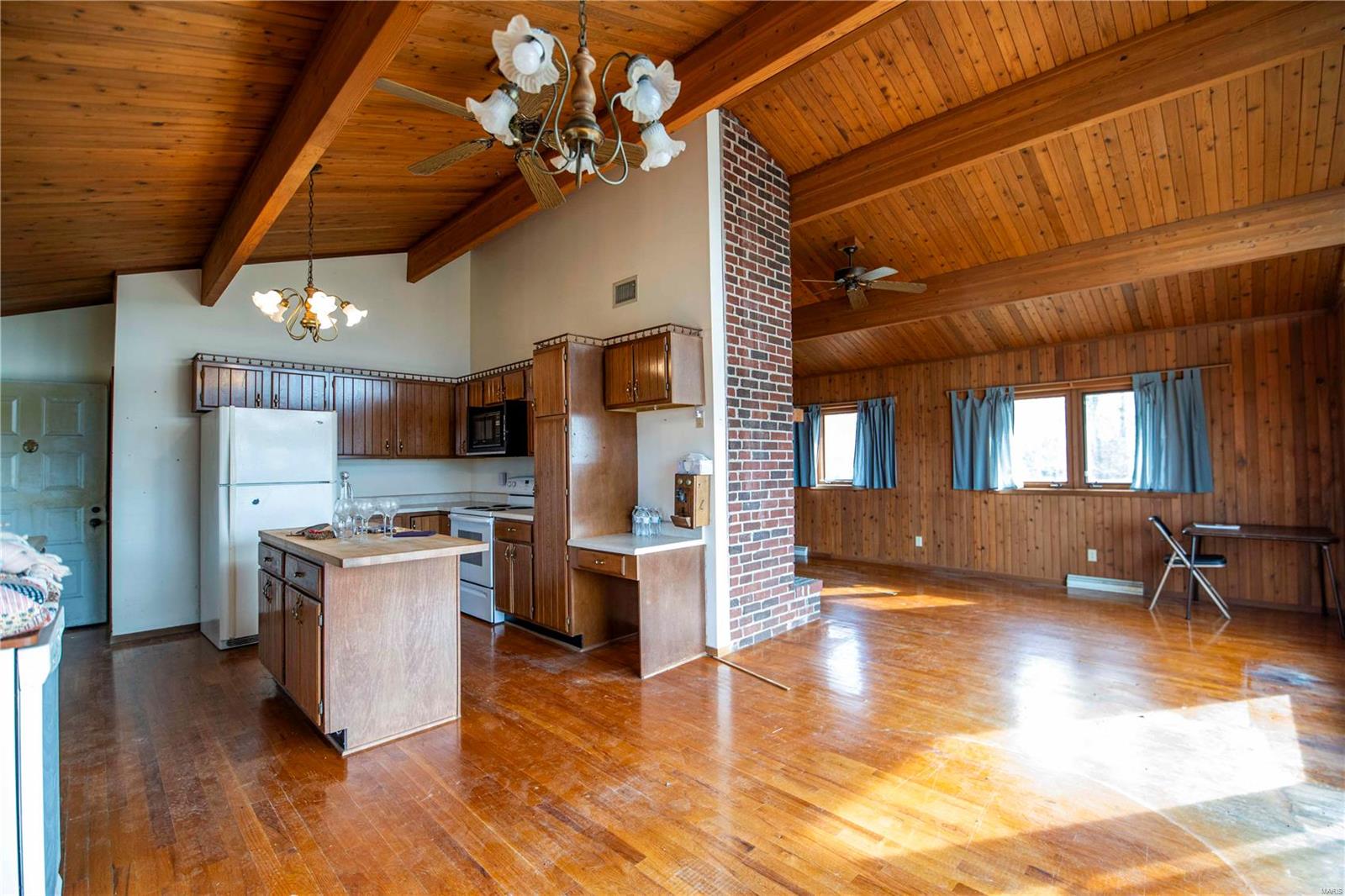 485 County Road 429 Rocheport, MO 65279 - Photo 13 of 98
