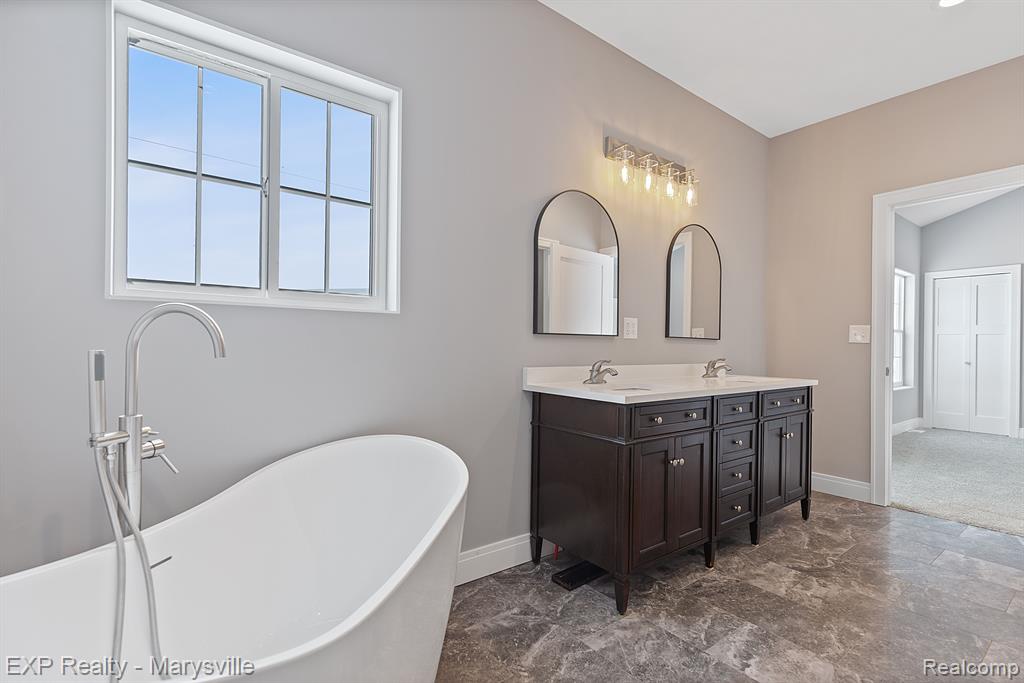 11023 Brandon Road Emmett, MI 48022 - Photo 27 of 31