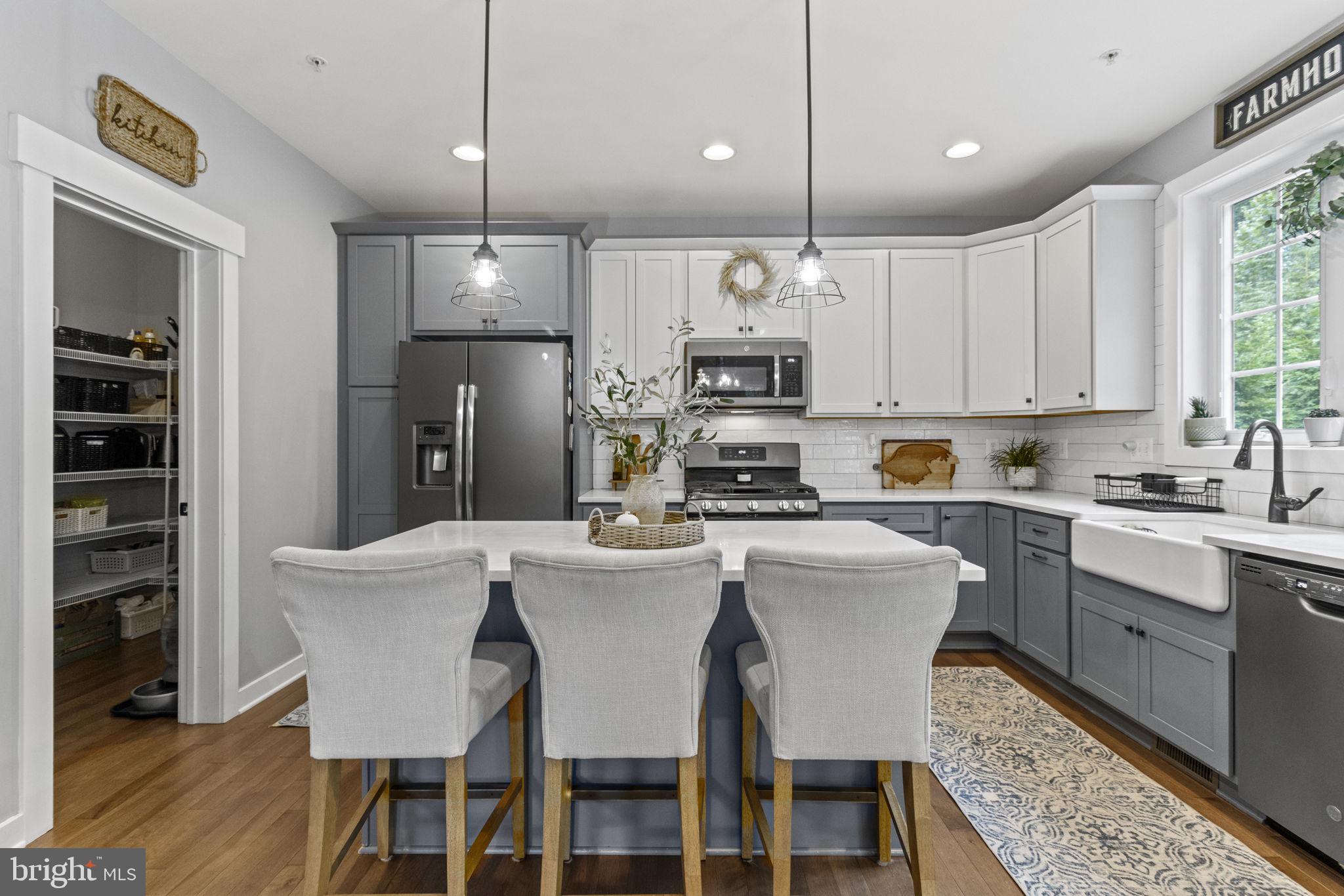 1212 Highview Drive Annapolis, MD 21409 - Photo 10 of 63