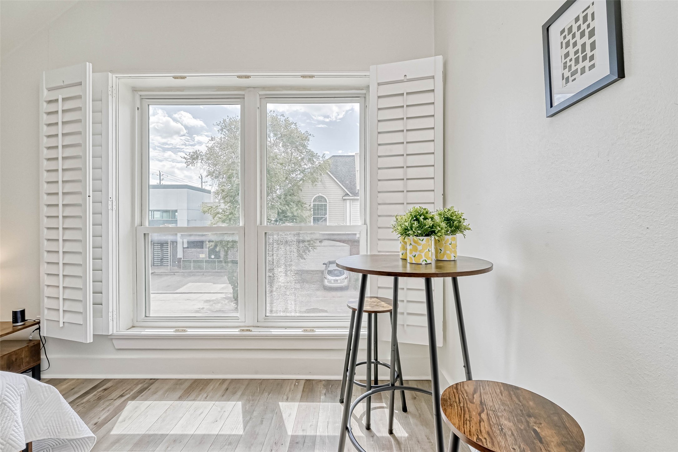 2112 Harold Street Houston, TX 77098 - Photo 6 of 16 Beautiful large window lets in a lot of natural light.