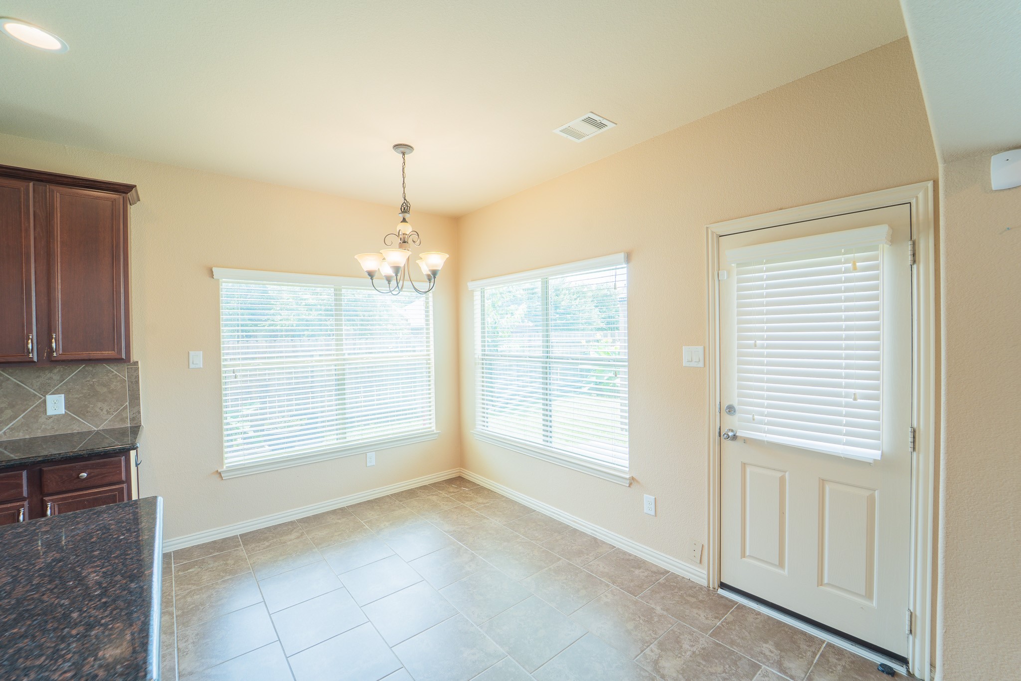 7218 Kerrigan Court Spring, TX 77379 - Photo 15 of 50