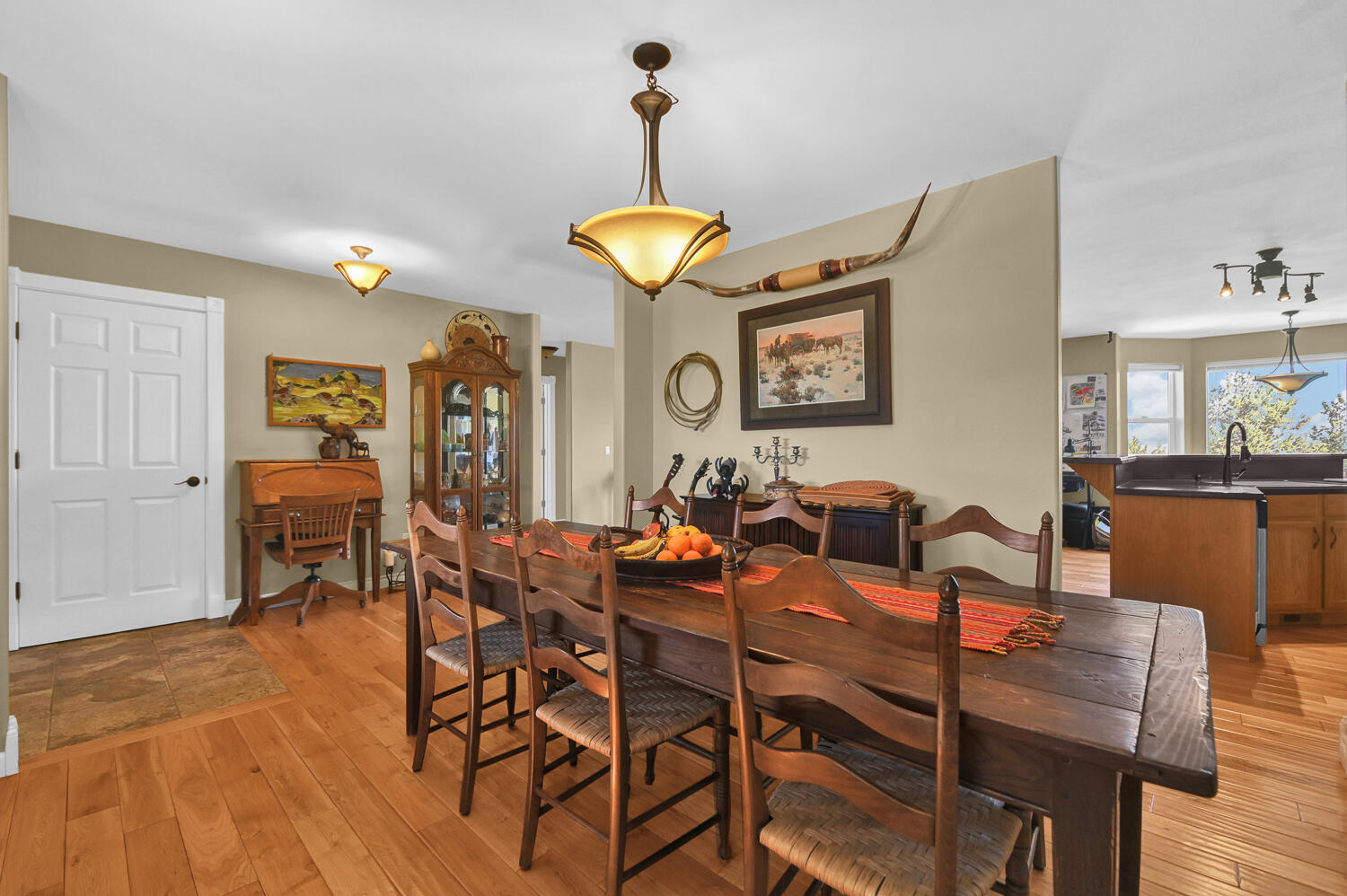 9345 Southwest Old West Road Powell Butte, OR 97753 - Photo 9 of 48 9_dining to kitchen