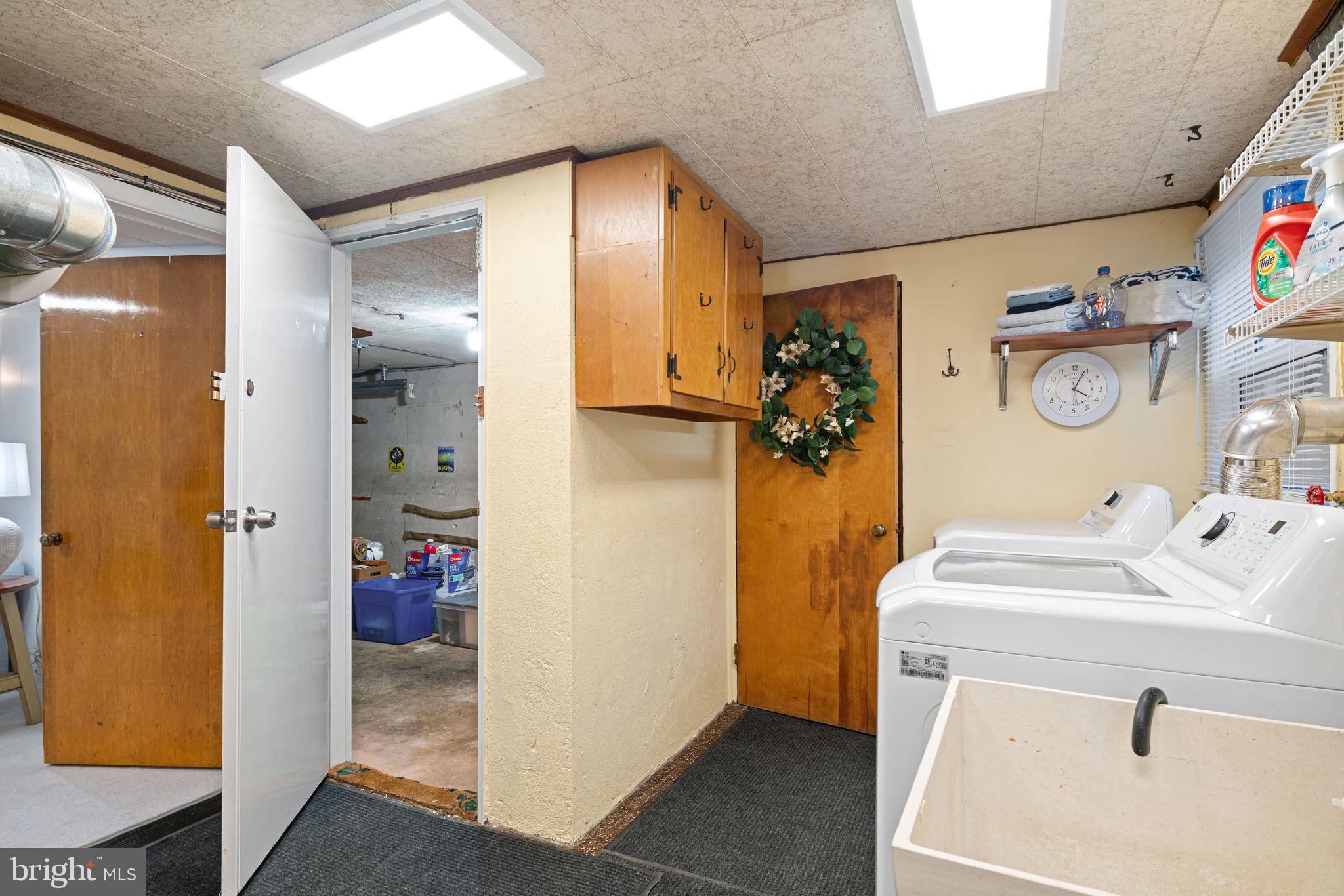 400 Graisbury Avenue Haddonfield, NJ 08033 - Photo 14 of 27 Laundry room w/view to garage + storage room