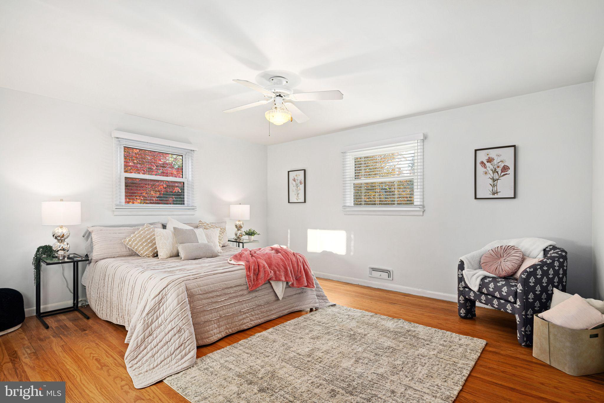 400 Graisbury Avenue Haddonfield, NJ 08033 - Photo 18 of 27 Primary bedroom - upper level/hardwood floors