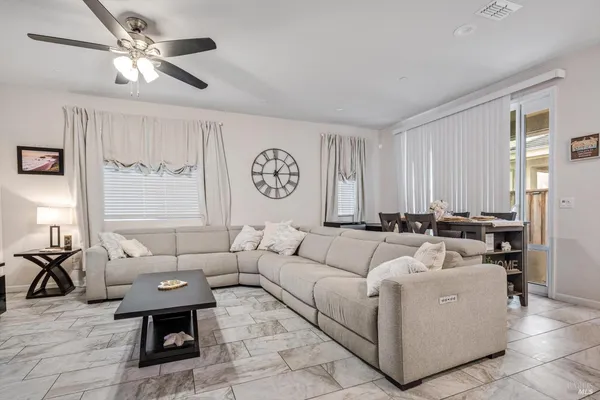 $789,000 | 2043 Karen Place, Rohnert Park, CA 94928