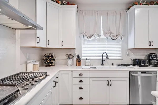 $789,000 | 2043 Karen Place, Rohnert Park, CA 94928