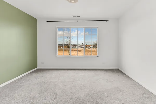 $3,000 | 7515e Savoy Lane, Unit C, Bridgeview, IL 60455