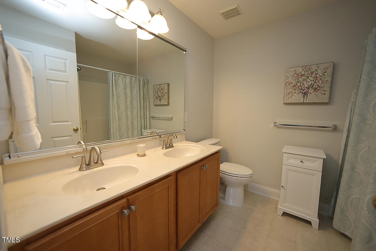 9511 Dellbrook Court Raleigh, NC 27617 - Photo 26 of 37 9511 DellbrookZ1
