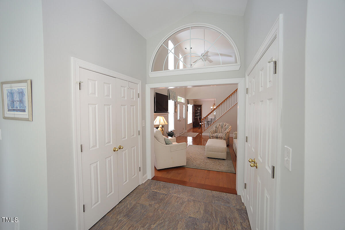 9511 Dellbrook Court Raleigh, NC 27617 - Photo 8 of 37 9511 DellbrookS