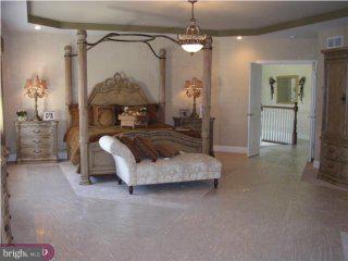 25 Green Valley Sinking Spring, PA 19608 - Photo 5 of 6
