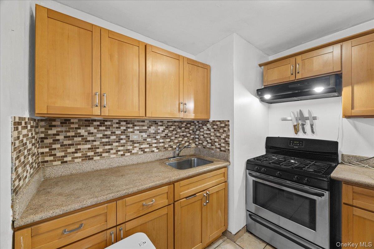 3176 Decatur Avenue, Unit 3A Bronx, NY 10467 - Photo 21 of 25