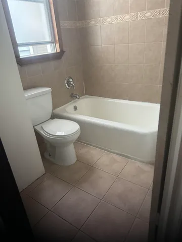 $2,000 | 351 Ave East, Unit 2, Bayonne, NJ 07002