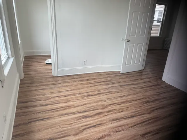 $2,000 | 351 Ave East, Unit 2, Bayonne, NJ 07002