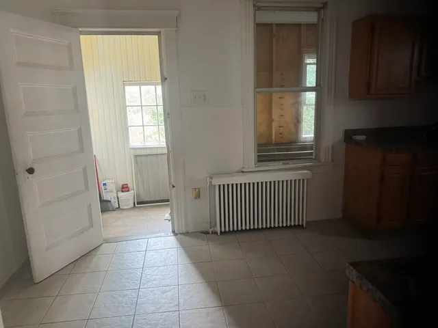 $2,000 | 351 Ave East, Unit 2, Bayonne, NJ 07002