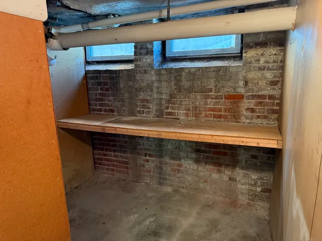 $2,100 | 77 Glenbrook Road, Unit 203, Stamford, CT 06902