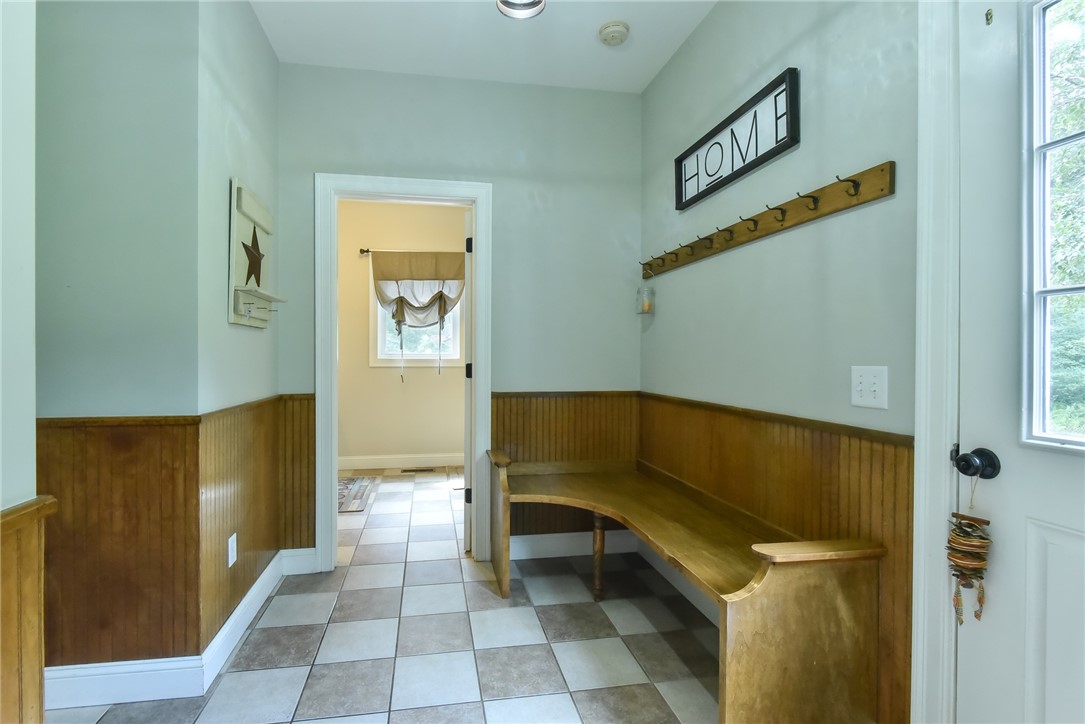 27 Preservation Drive Exeter, RI 02874 - Photo 23 of 41 Mudroom