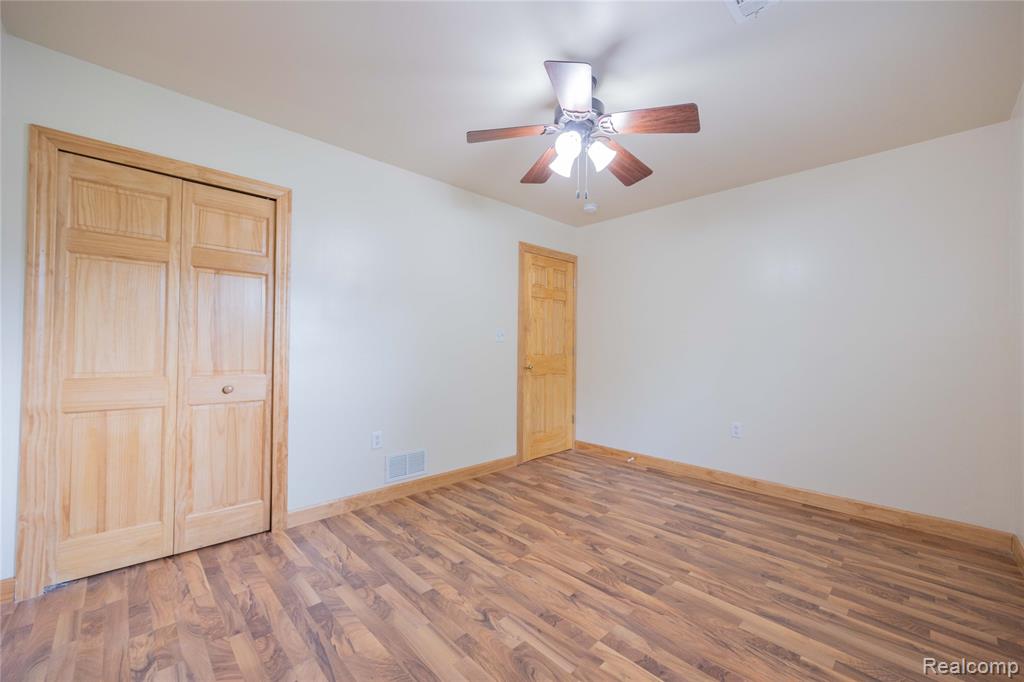 36093 Herman Street Romulus, MI 48174 - Photo 22 of 32 Gallery Image 22