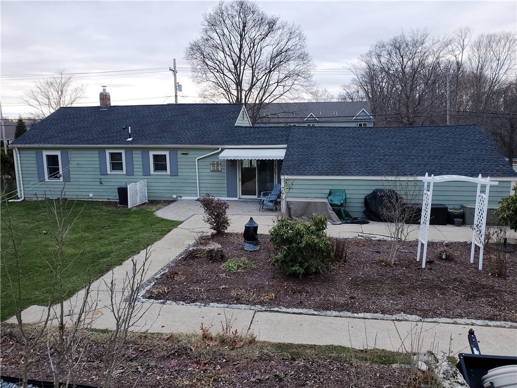 615 Mendon Road Cumberland, RI 02864 - Photo 26 of 33