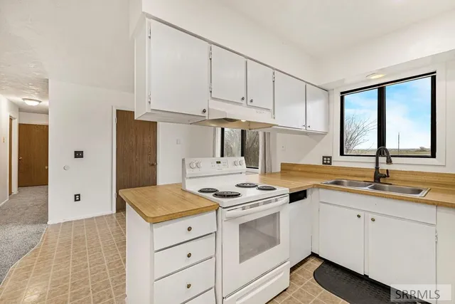 $267,000 | 24 Jaxon Drive, Sugar City, ID 83448