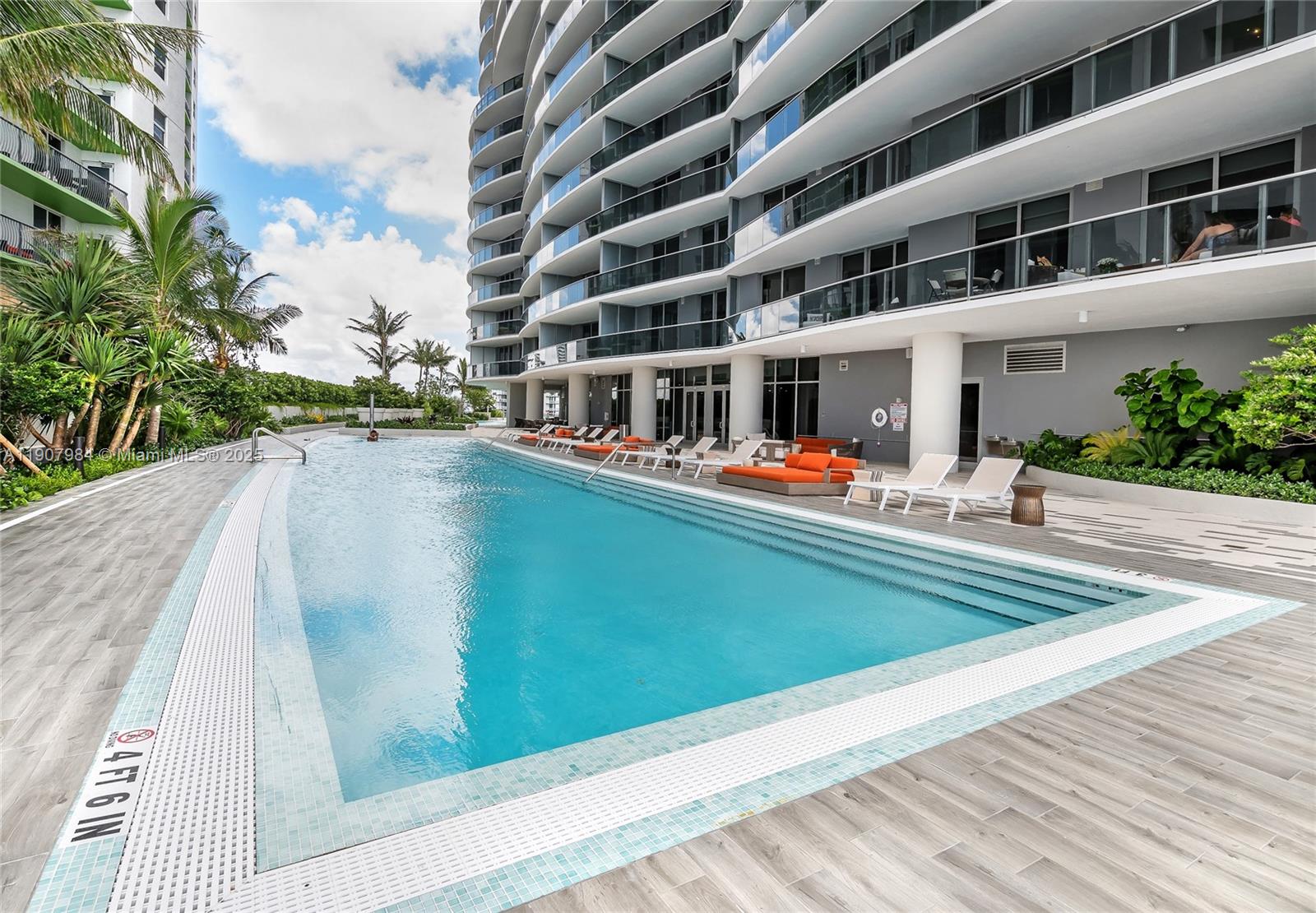 488 Northeast 18th Street, Unit 2810 Miami, FL 33132 - Photo 23 of 31 swimming pool view with a outdoor seating