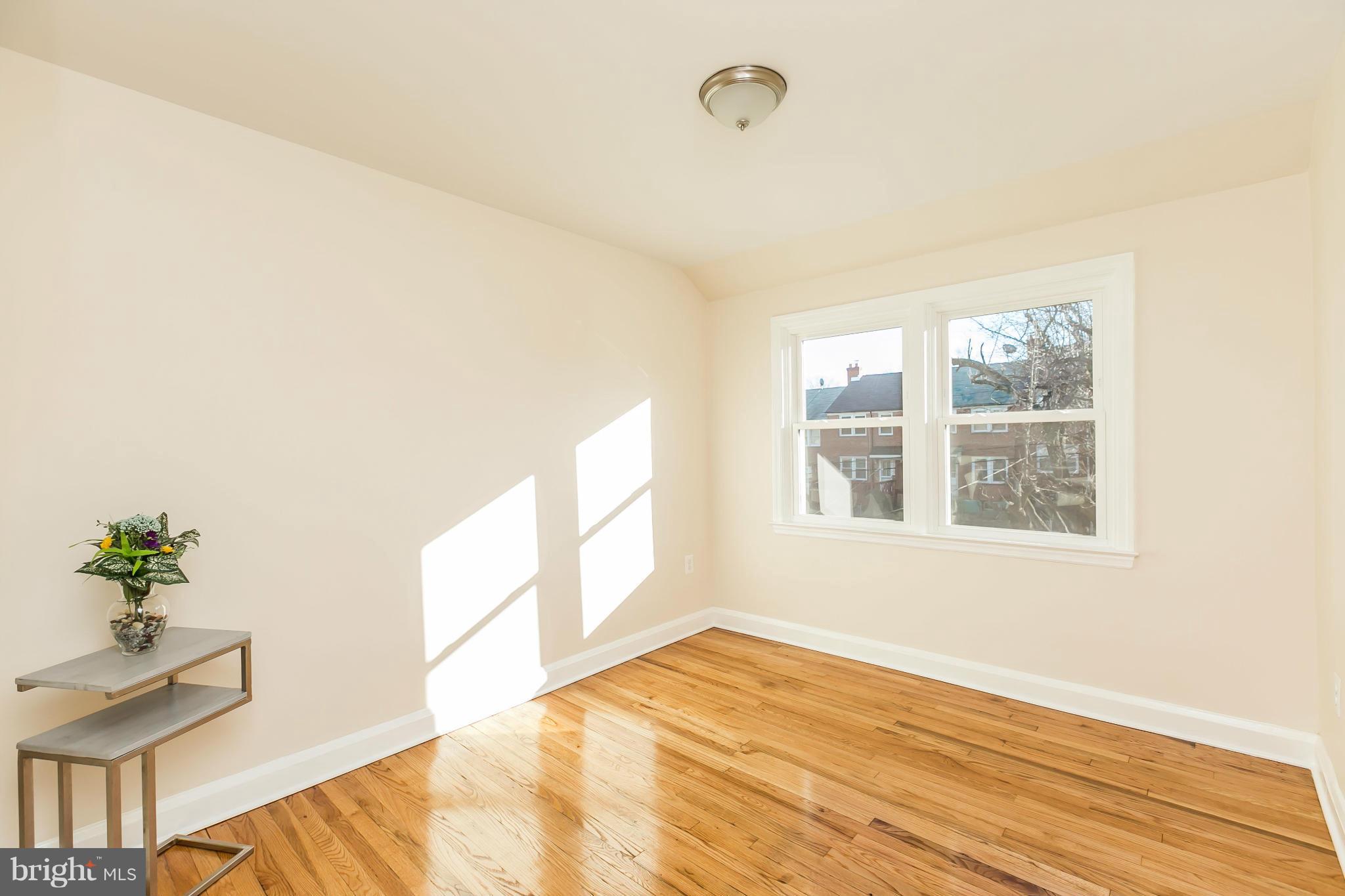 1009 Witherspoon Road Baltimore, MD 21212 - Photo 14 of 30 New Windows