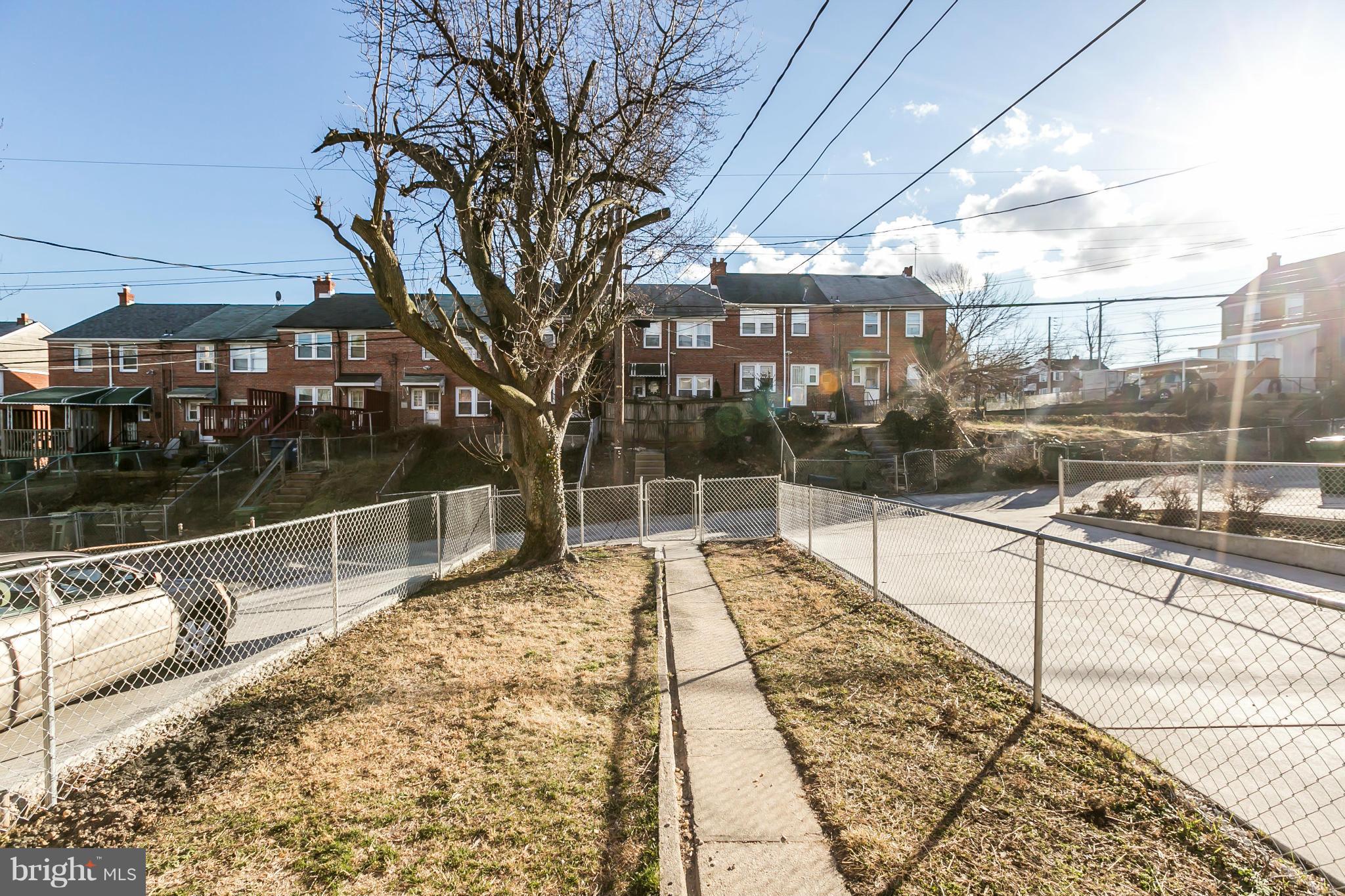 1009 Witherspoon Road Baltimore, MD 21212 - Photo 25 of 30 New Fencing