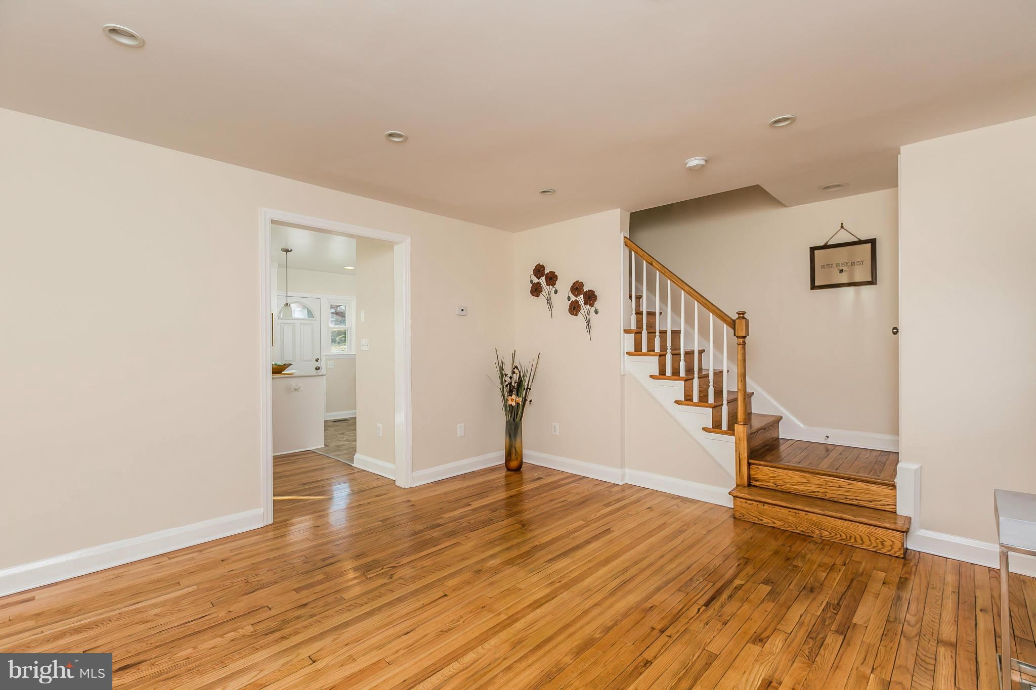 1009 Witherspoon Road Baltimore, MD 21212 - Photo 6 of 30 New balusters