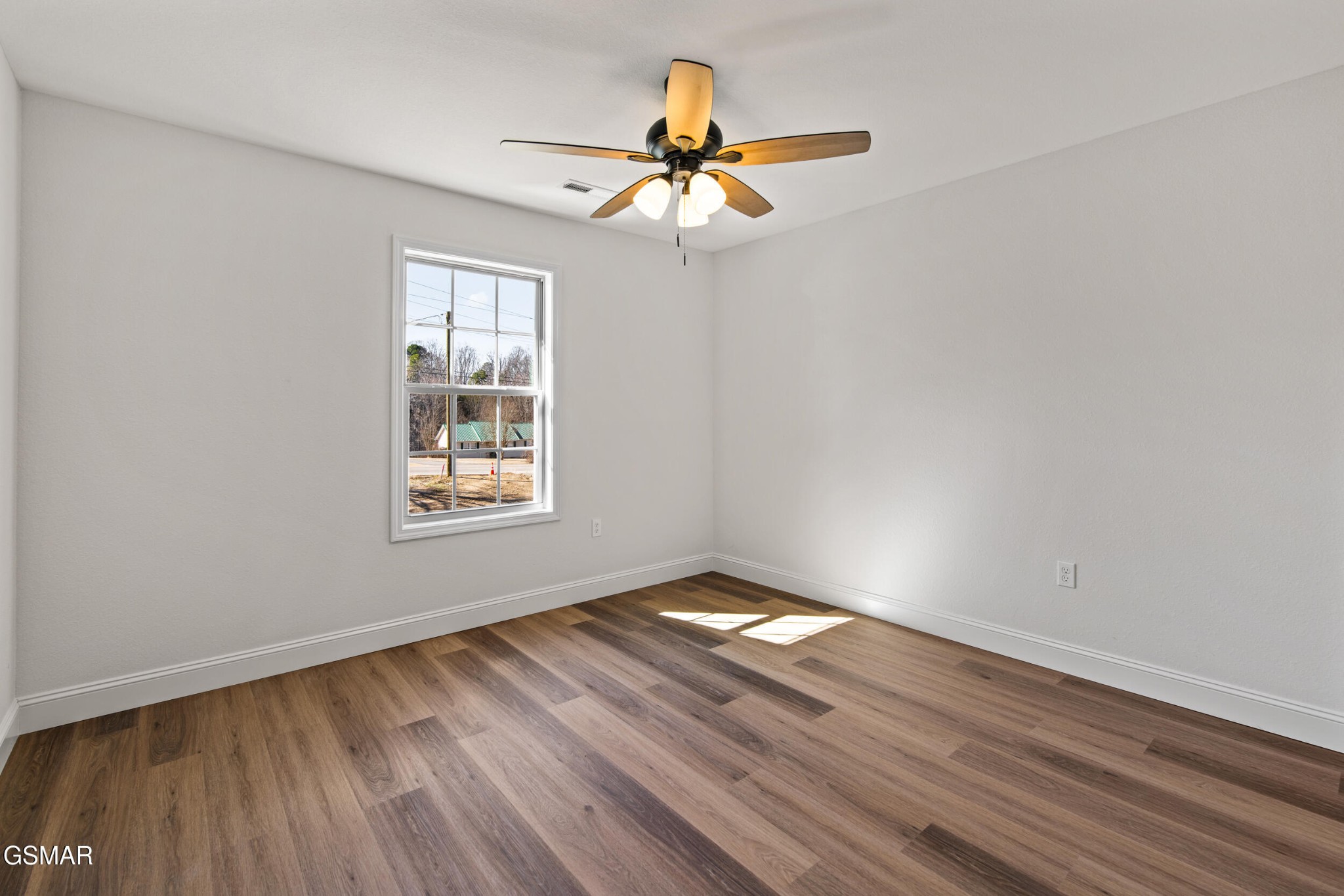 281 Cross Over Road Sevierville, TN 37876 - Photo 21 of 45 Gallery Image 21