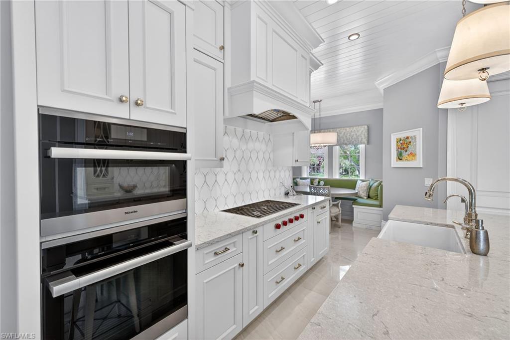 2679 Caladium Way Naples, FL 34105 - Photo 5 of 37