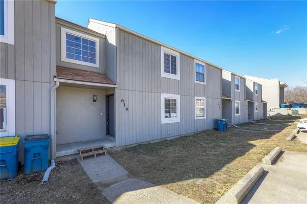 $169,900 | 619 Gallatin Street, Liberty, MO 64068