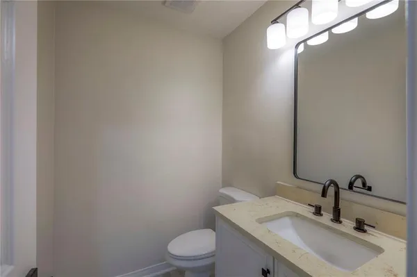 $169,900 | 619 Gallatin Street, Liberty, MO 64068