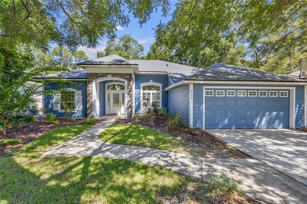 $3,000 | 8336 Southwest 8 Place, Gainesville, FL 32607