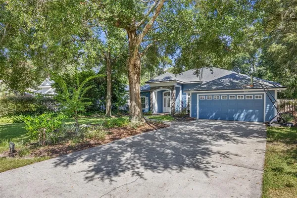$3,000 | 8336 Southwest 8 Place, Gainesville, FL 32607