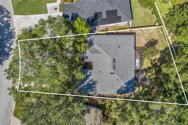 $3,000 | 8336 Southwest 8 Place, Gainesville, FL 32607