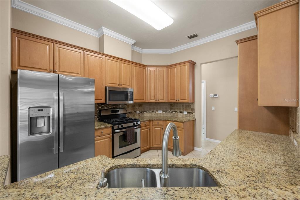 8336 Southwest 8 Place Gainesville, FL 32607 - Photo 4 of 32