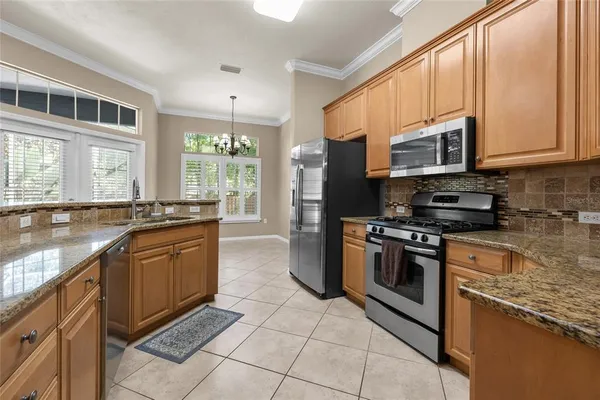 $3,000 | 8336 Southwest 8 Place, Gainesville, FL 32607