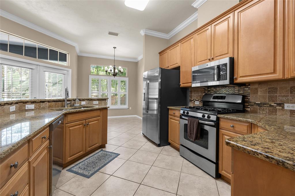8336 Southwest 8 Place Gainesville, FL 32607 - Photo 8 of 32