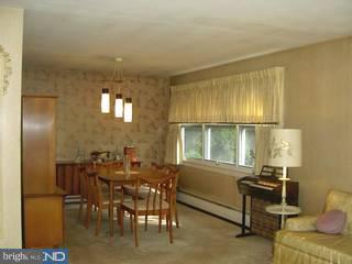 306 East Mill Road Flourtown, PA 19031 - Photo 2 of 6