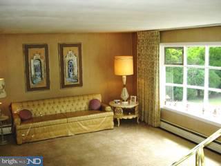 306 East Mill Road Flourtown, PA 19031 - Photo 3 of 6