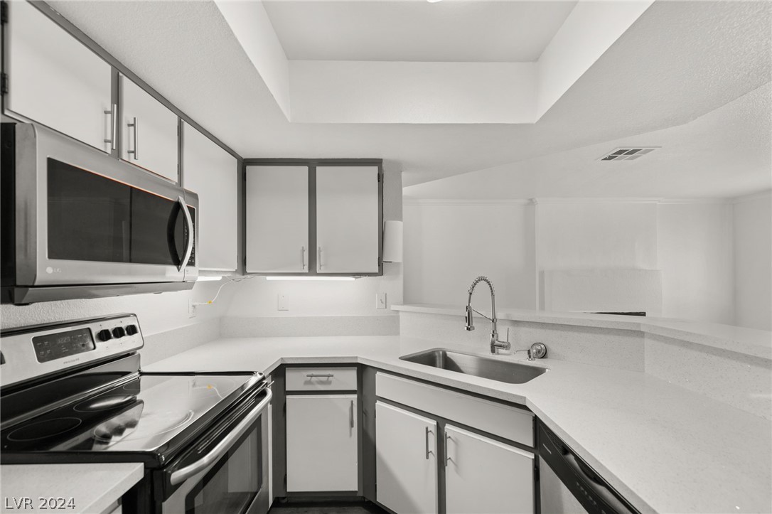 8600 West Charleston Blvd Unit 1115