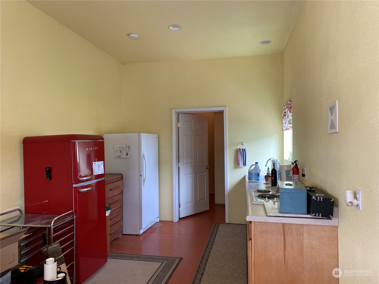 7559 Northeast D 9 Road Moses Lake, WA 98837 - Photo 26 of 30 Gallery Image 26