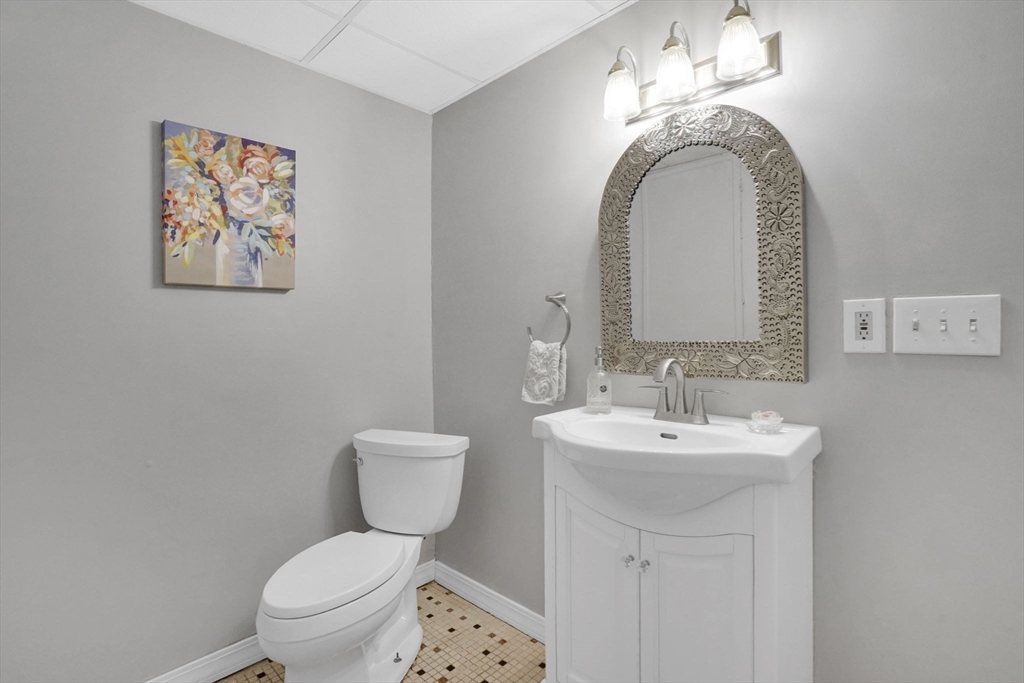 157 Meadow Road Longmeadow, MA 01106 - Photo 22 of 28