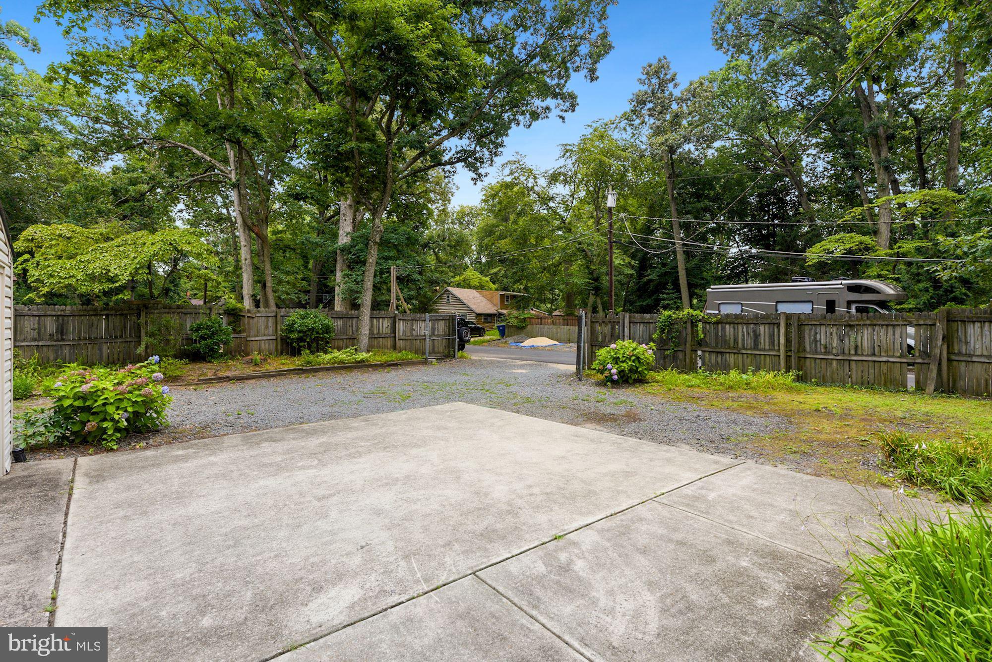 101 Rancocas Boulevard Mount Laurel, NJ 08054 - Photo 30 of 31 Driveway