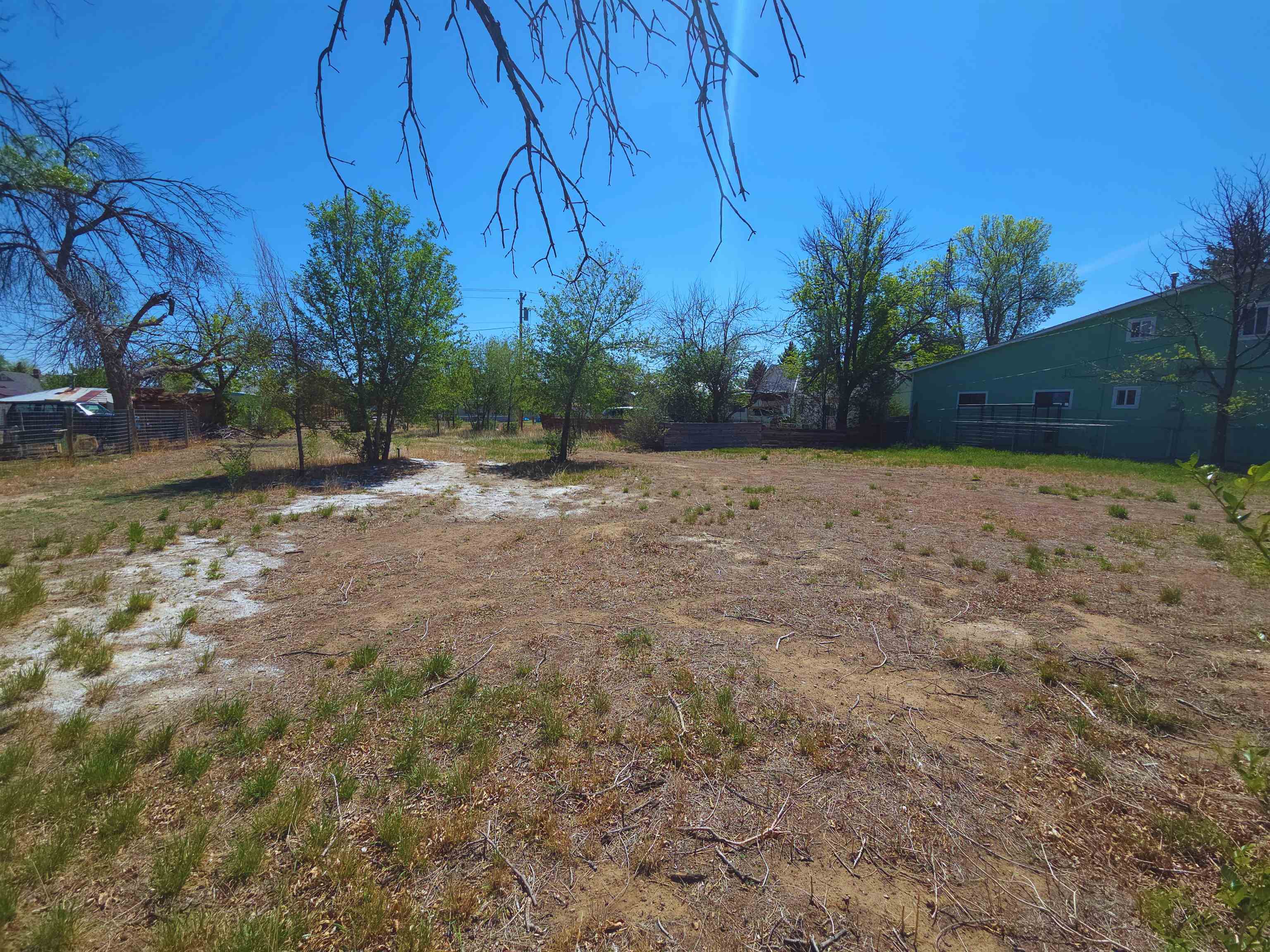 1404 15th Street Wheatland, WY 82201 - Photo 4 of 12