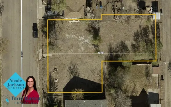 $48,000 | 1404 15th Street, Wheatland, WY 82201