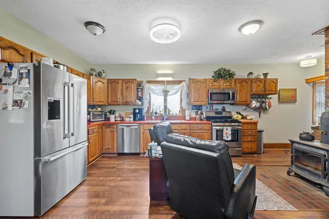 $499,000 | 1079 Pequawket Trail, Standish, ME 04085