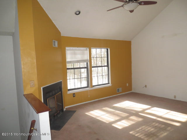 94 Azalea Circle Jackson, NJ 08527 - Photo 6 of 12 IMG_0674