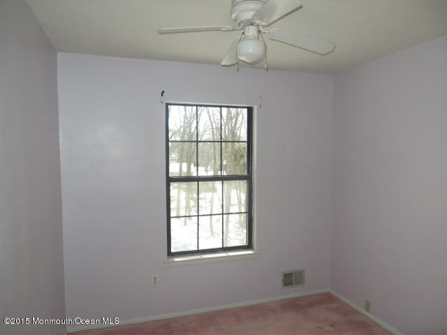 94 Azalea Circle Jackson, NJ 08527 - Photo 8 of 12 IMG_0675