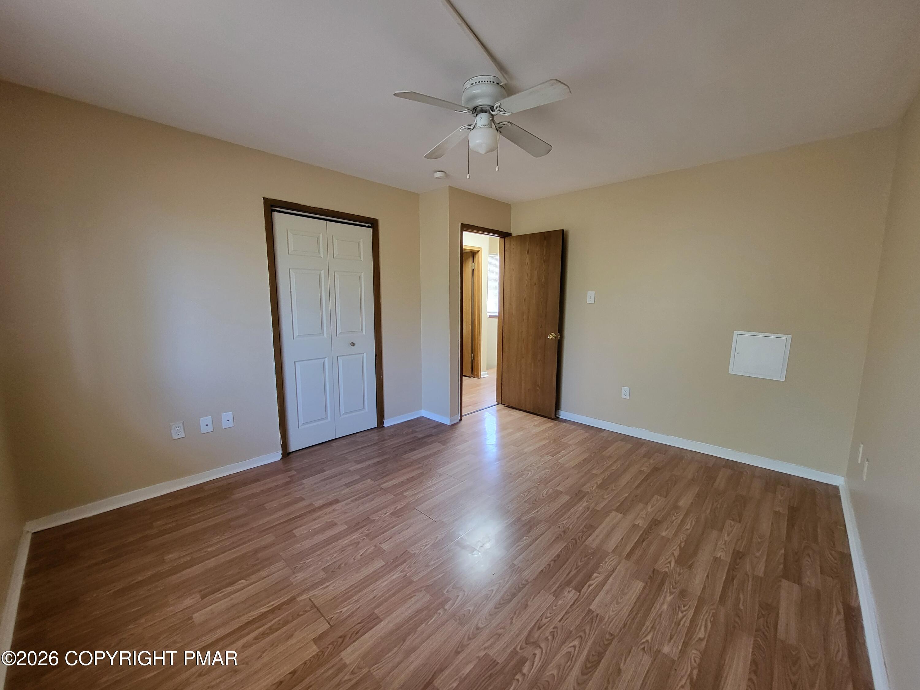 402 Tudor Court Bushkill, PA 18324 - Photo 19 of 29 20260427_101450