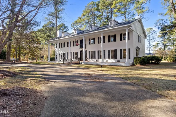 $499,000 | 707 Curtis Road, Warsaw, NC 28398
